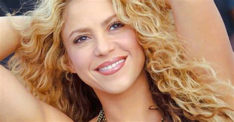 shakira sexy bikini|Shakira sus fotos en bikini y al natural en las que prueba que luce ...